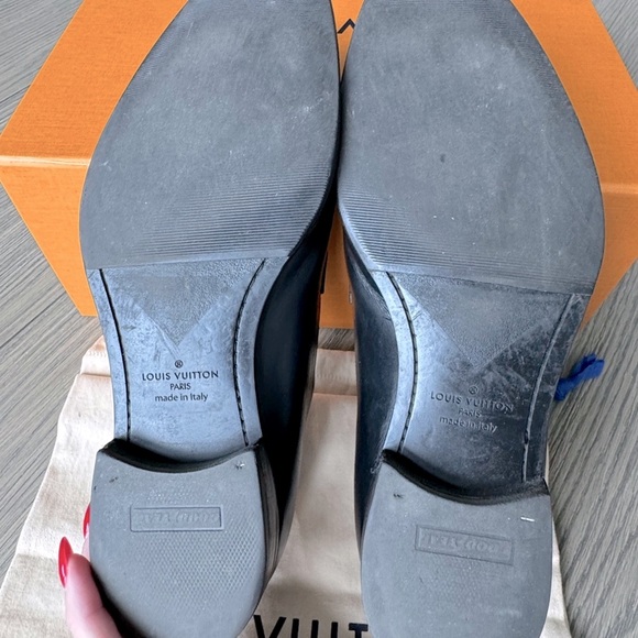 Louis Vuitton 📸 Black Leather Damier Style Oxfords - Picture 12 of 15